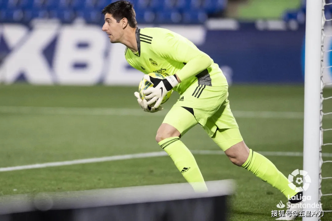 赛后西甲传出新动向，阿贾克斯强势反弹，管理层表态——气氛紧张，控场能力受关注的简单介绍-爱游戏体验